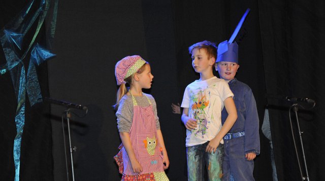 Schooltoneel (vrijdag  1 april 2016)